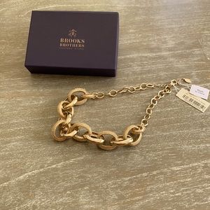 Beautiful Golden Chunky  Necklace